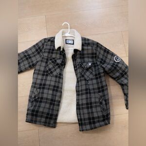 Hurley Sherpa Lined Plaid Jacket – Black & Gray – Men’s medium